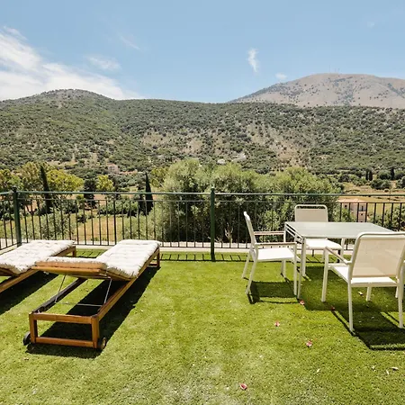 Nikos And Vicky's House * Agia Efimia